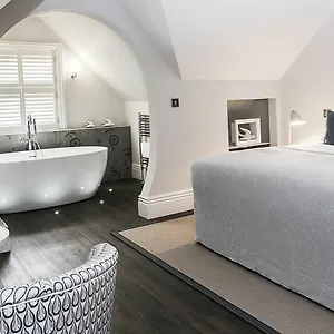 Brocco On The Park Boutique Sheffield